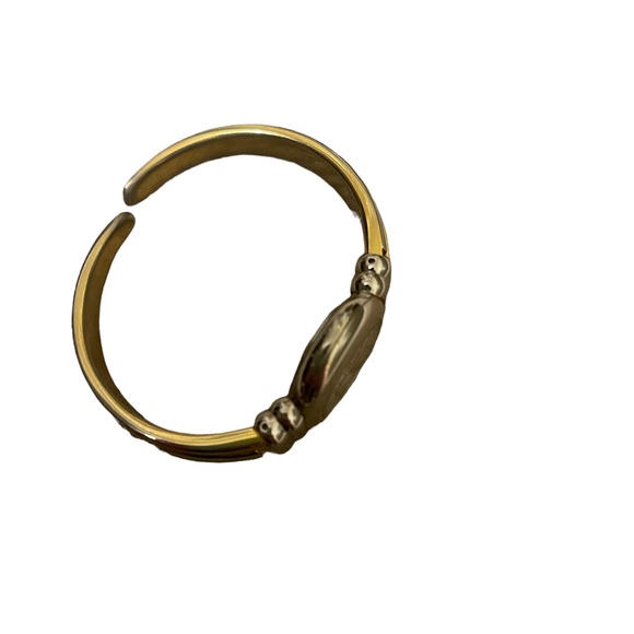 Vintage Explraess Gold and Silver Toned Women’s Circle Faced Cuff Watch - Picture 3 of 6